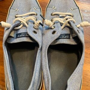 Sperry Blue Boat Shoes with Classic Design